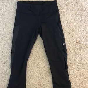 Lululemon cropped leggings